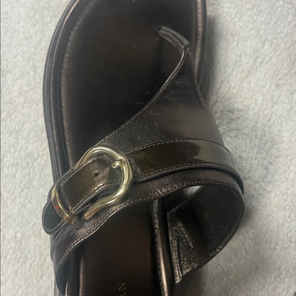 Cole Haan Nike Air Leather Thong Sandals with Buckle Detail